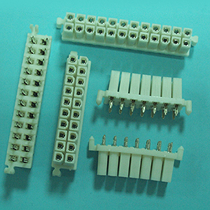 CM4203SA-xxW0T 4.20mm Board to Board Connector